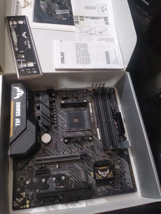 Материнская плата ASUS TUF GAMING B450M-PLUS2. ( Не рабочая).