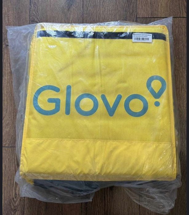 Mochila Glovo nunca usada com capa