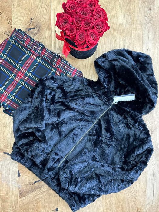 Futerko damskie czarne