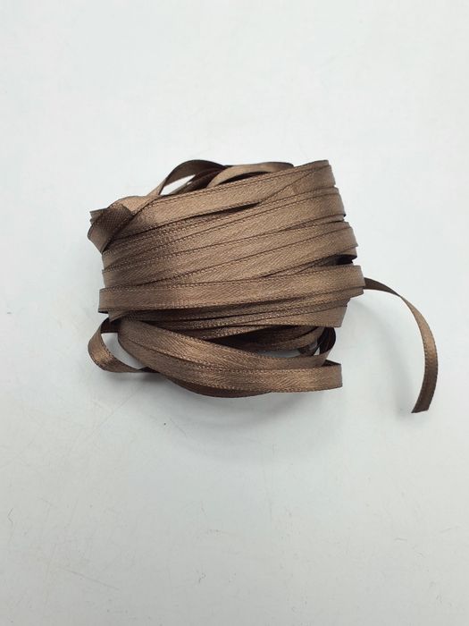 Tasiemka satynowa kupon 15 m.x 7 mm.ciemny beż