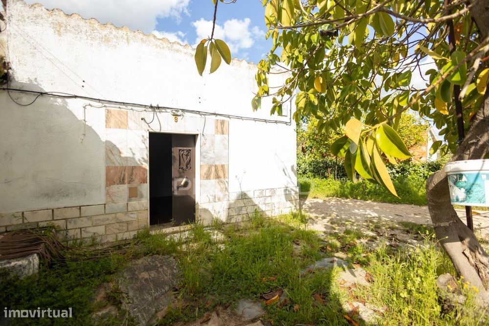 Monte T3 + Garagem + Arrecadação