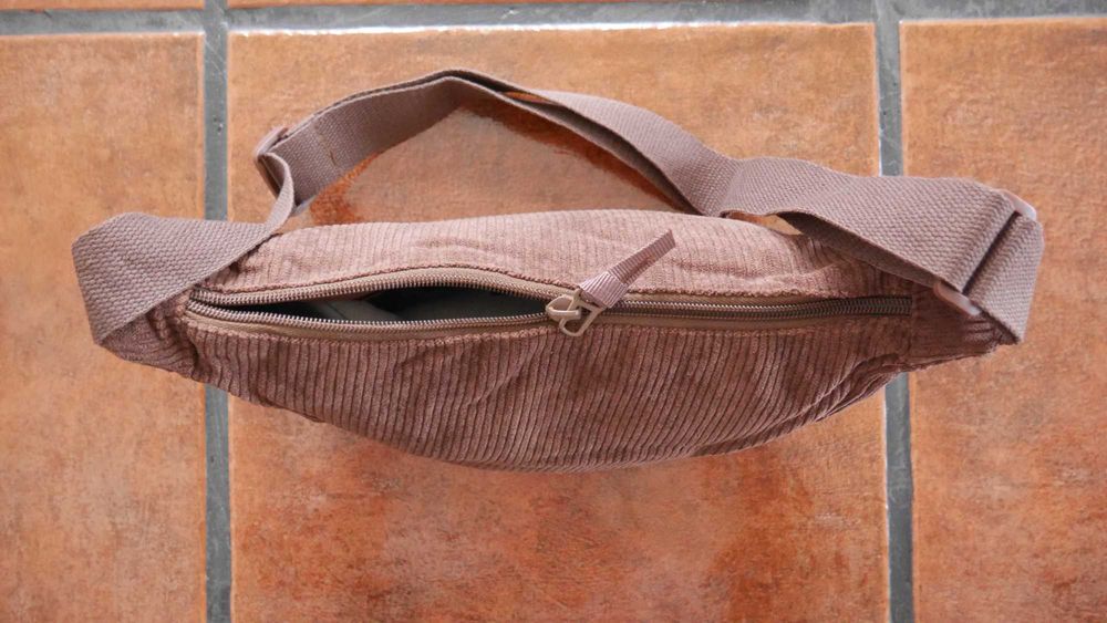 Mala tiracolo em lua - Bombazine