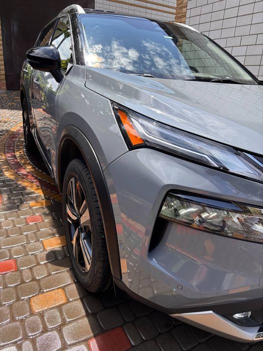 Продам Nissan Rogue T33 2022рік PLATINUM