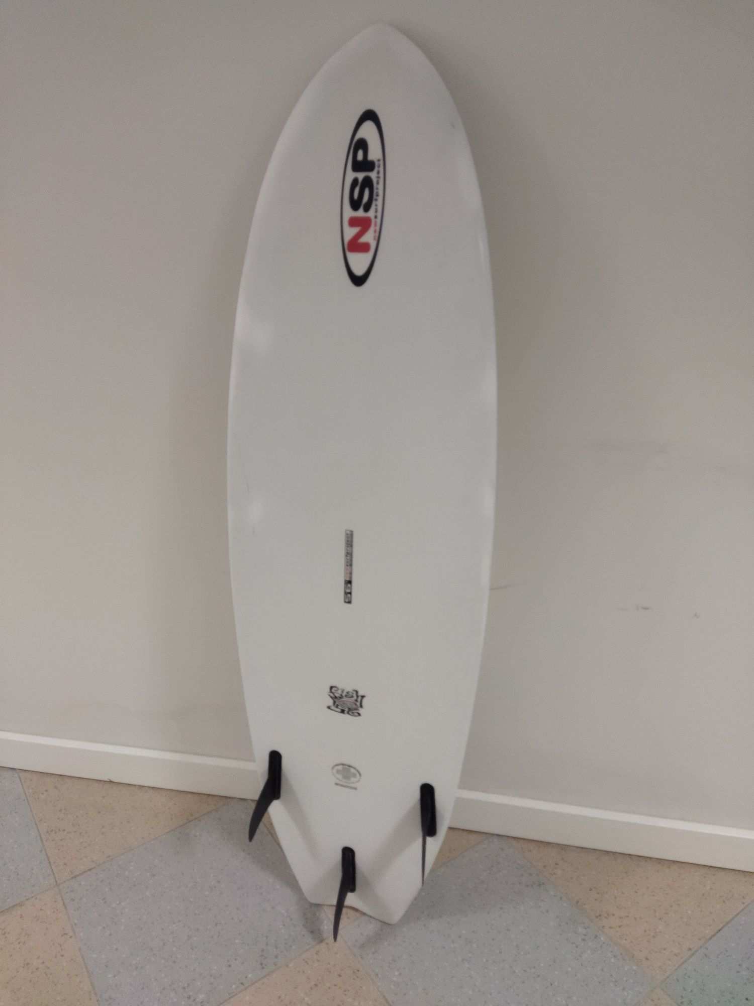 Prancha de surf NSP 5.6 impecavel