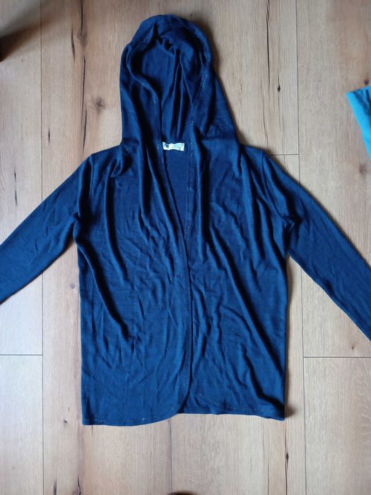 Zestaw ubrań dziewczęcych