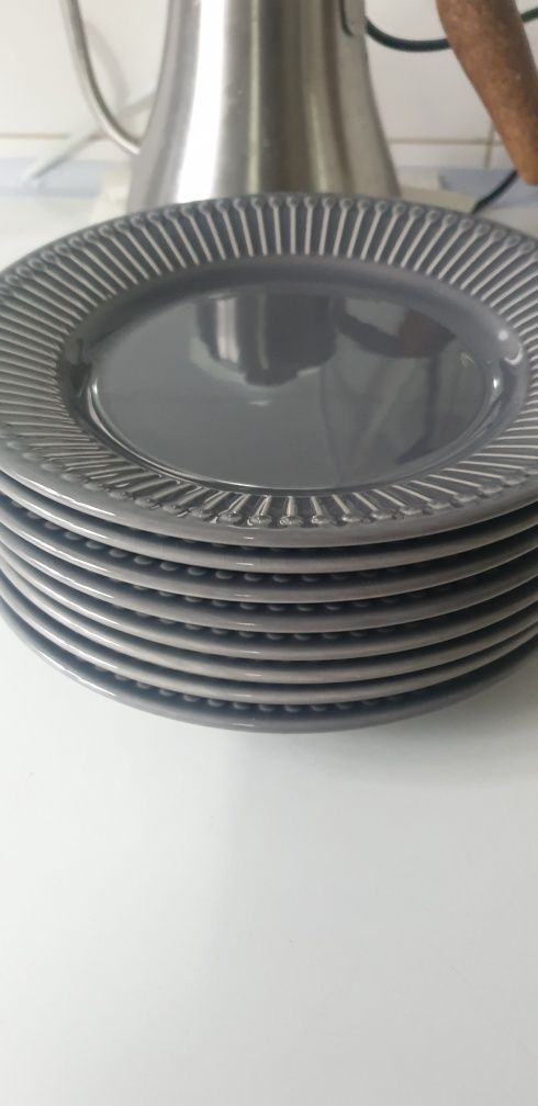 8 talerzy striming  ikea