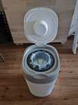 Contentor fraldas Tommee Tippee Twist&Clic com 16 recargas