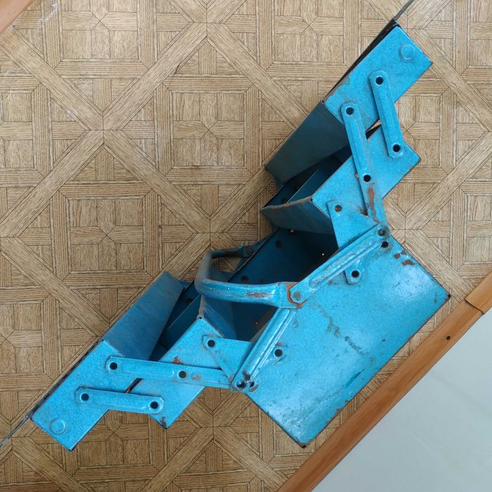 Ящик для инструмента ссср 21х21х53