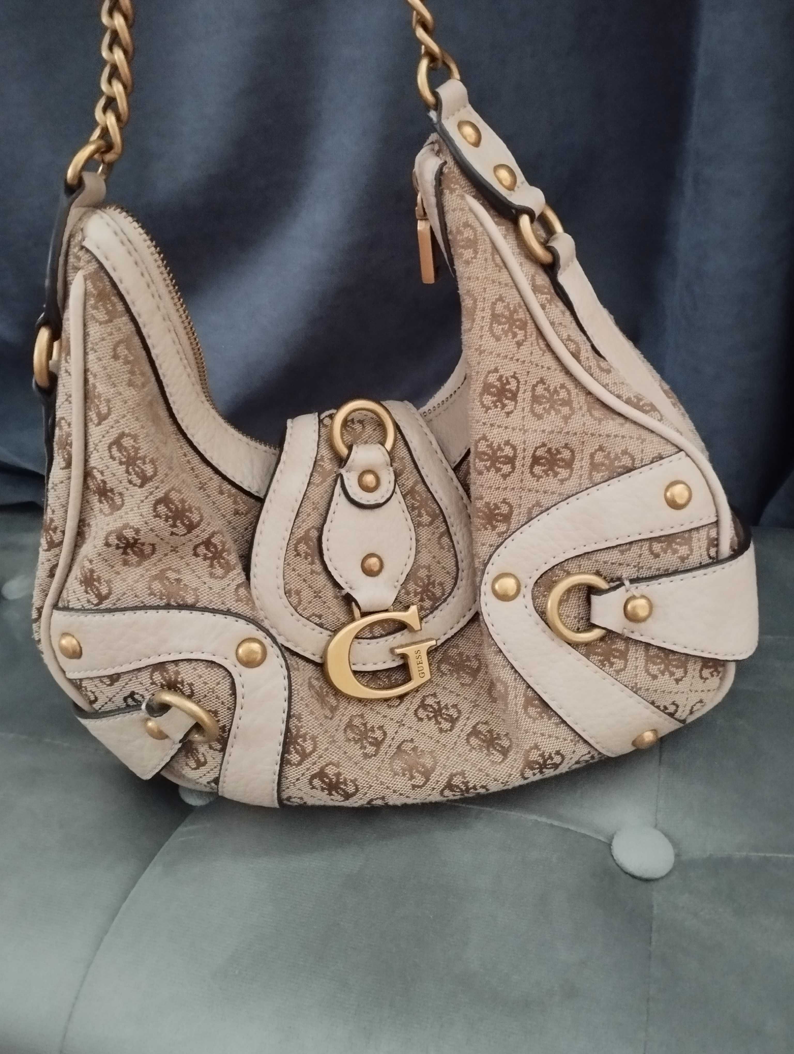 Продам вінтажну оригінальну сумку Guess
