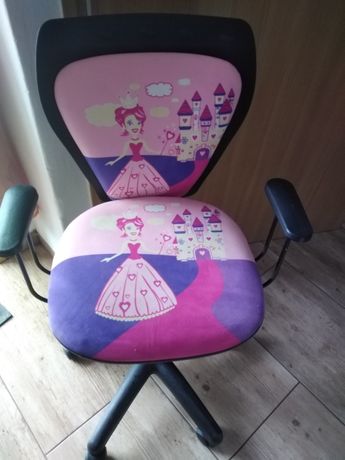 Fotel obrotowy dla dziewczynki  dzieciecy