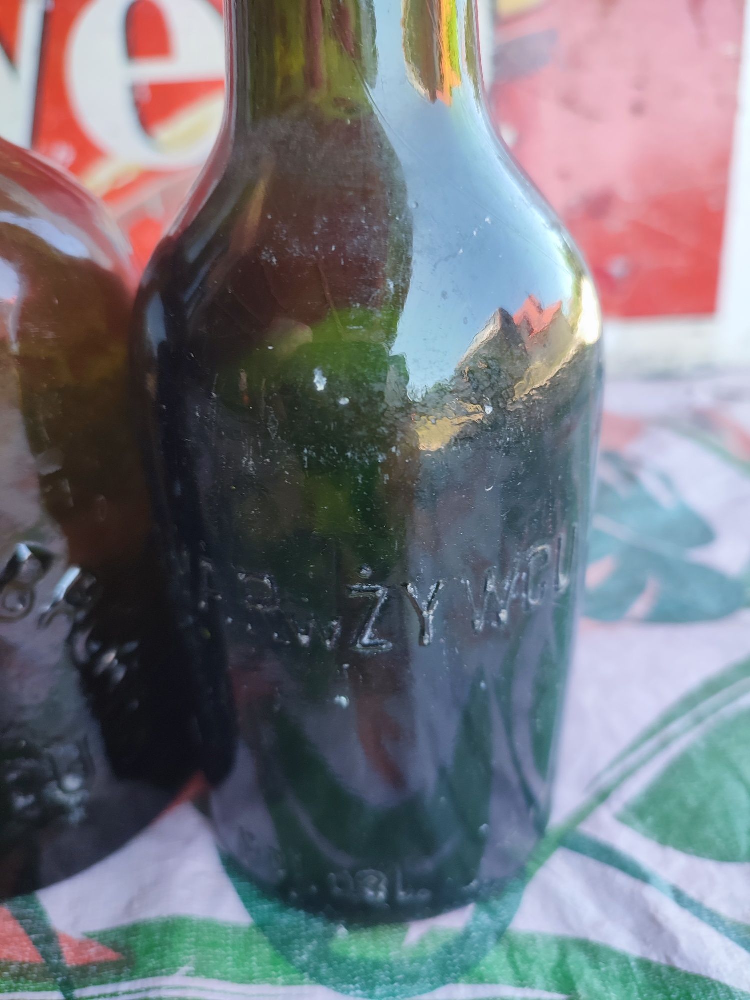 Przedwojenne butelki z browaru Żywiec