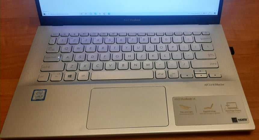 Laptop ASUS VivoBook 14