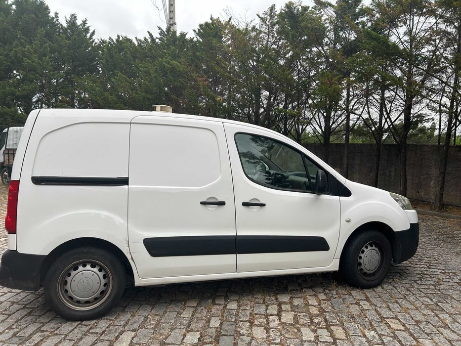 PEUGEOT PARTNER 2008 - óptimo estado