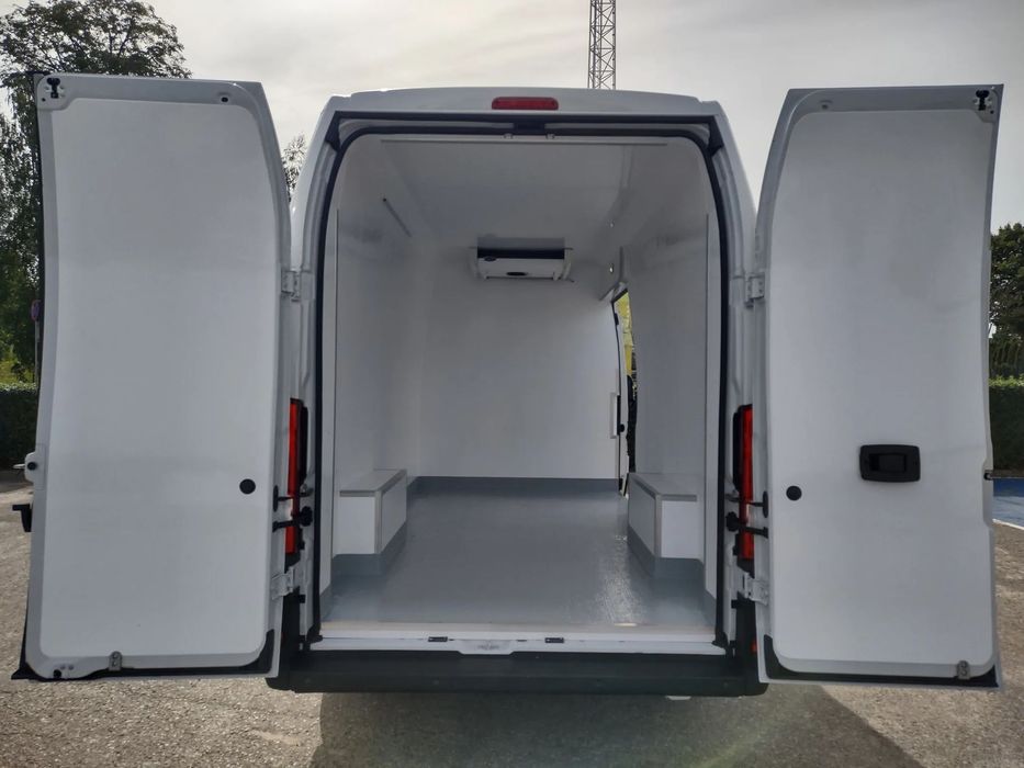 Zabudowa izotermiczna, chłodnicza Fiat Ducato chłodnia, agregat chłodniczy