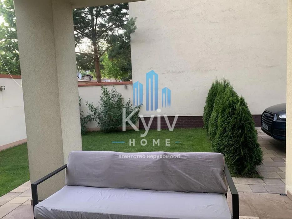 Продажа дома Печерск, центр, ул. Товарная, Киев