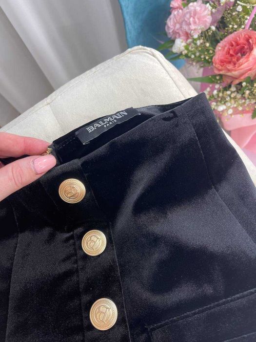 Женские велюровые черные шорты в стиле Balmain Жіночі шорти чорні S