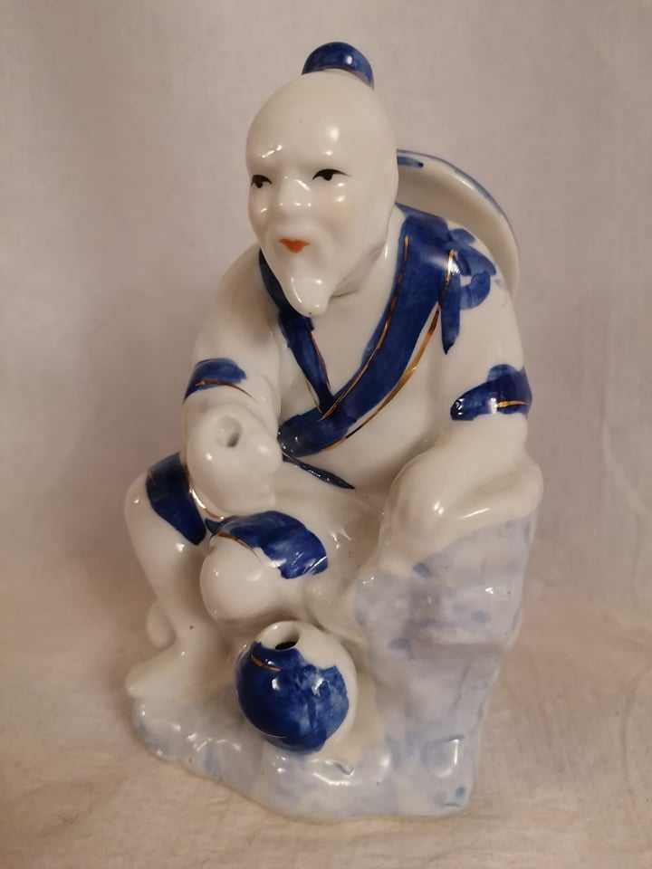 Porcelanowa figurka, chiński rybak, chińczyk