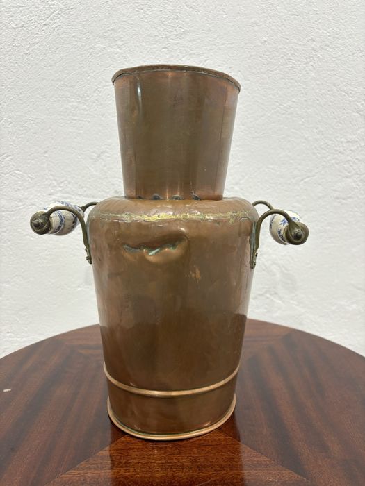 Unikatowy miedziany wazon/dzbanek ręcznie robiony