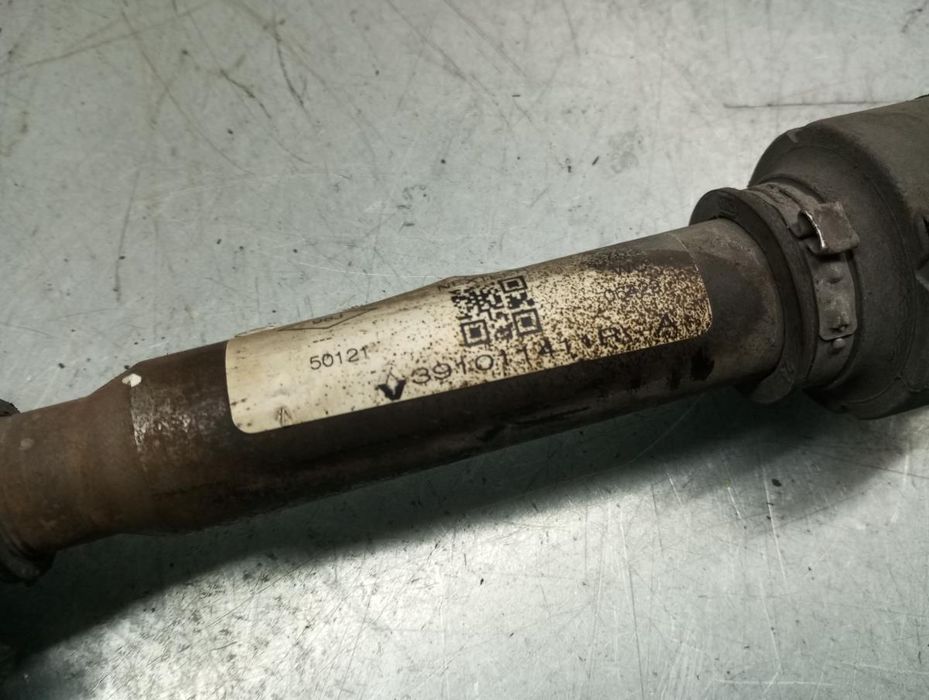 Transmissão frente esquerda DACIA Logan III