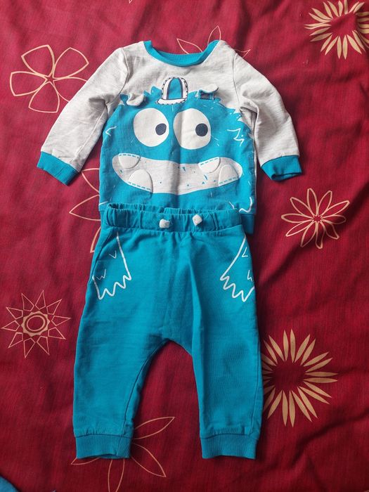 Bluza i spodnie chłopięce 74