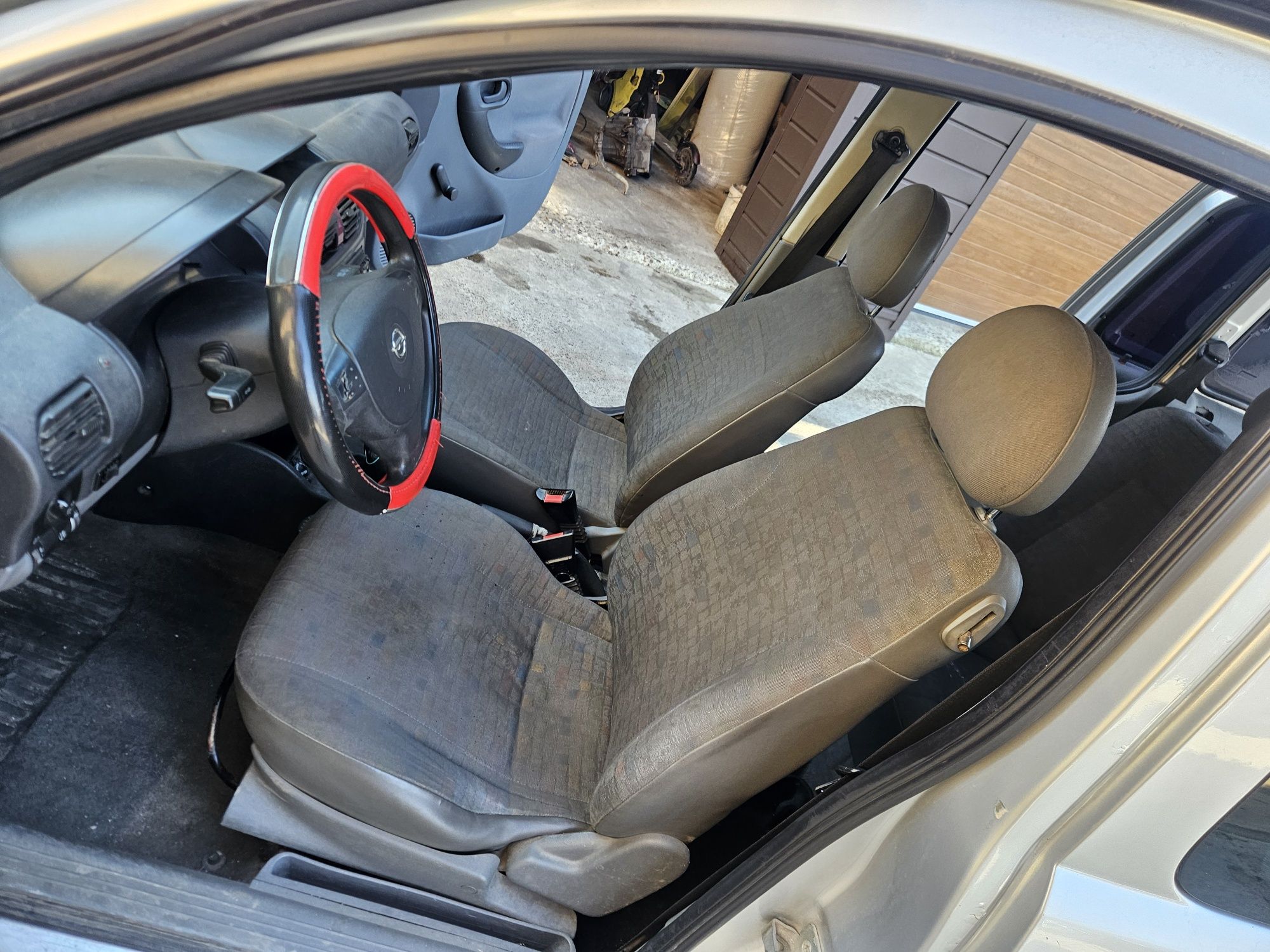 Бампер Крило Капот Фара Телевізор Окуляр Опель Комбо Ц Opel Combo C