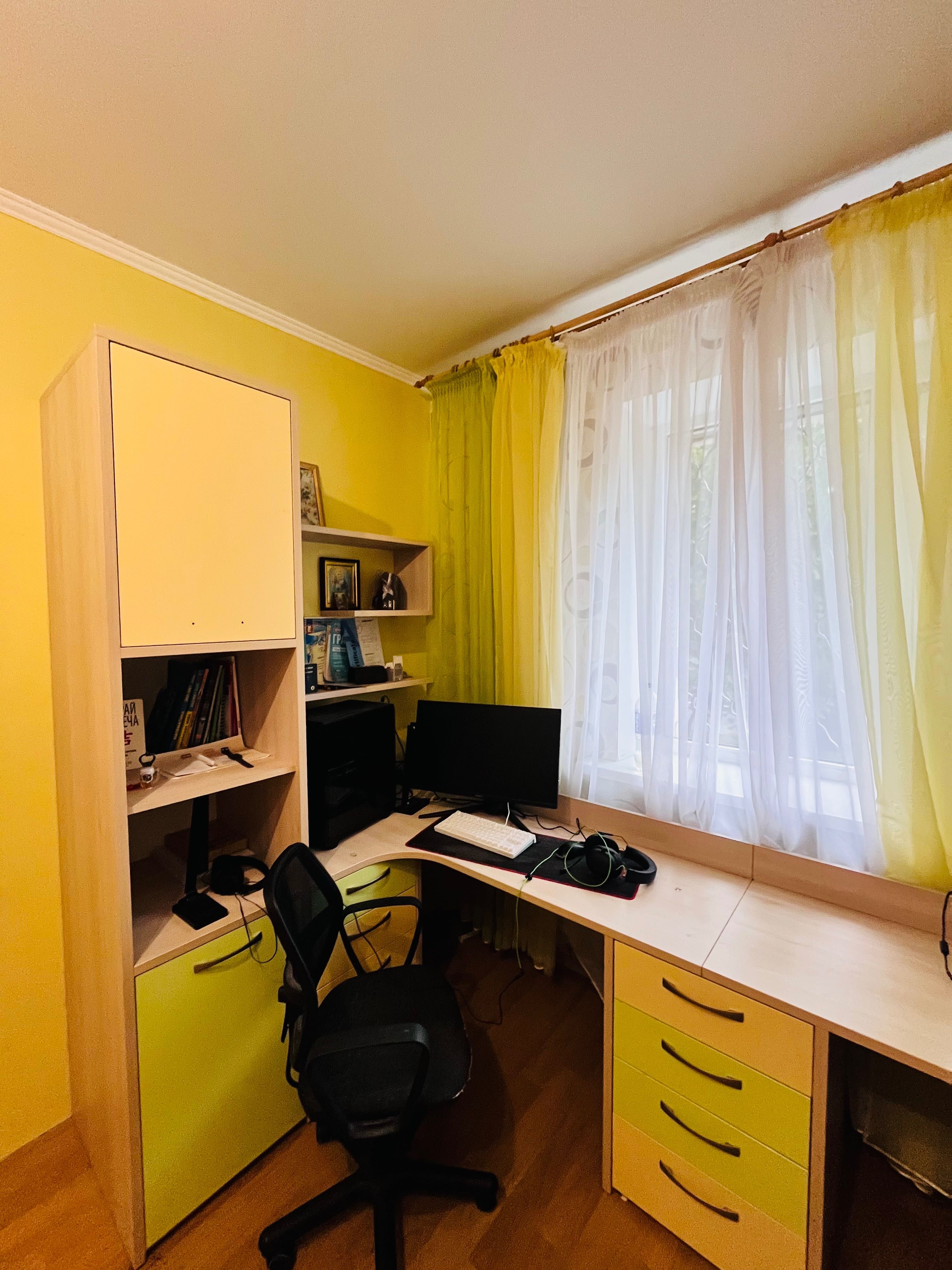 Дитяча спальня для двох дітей