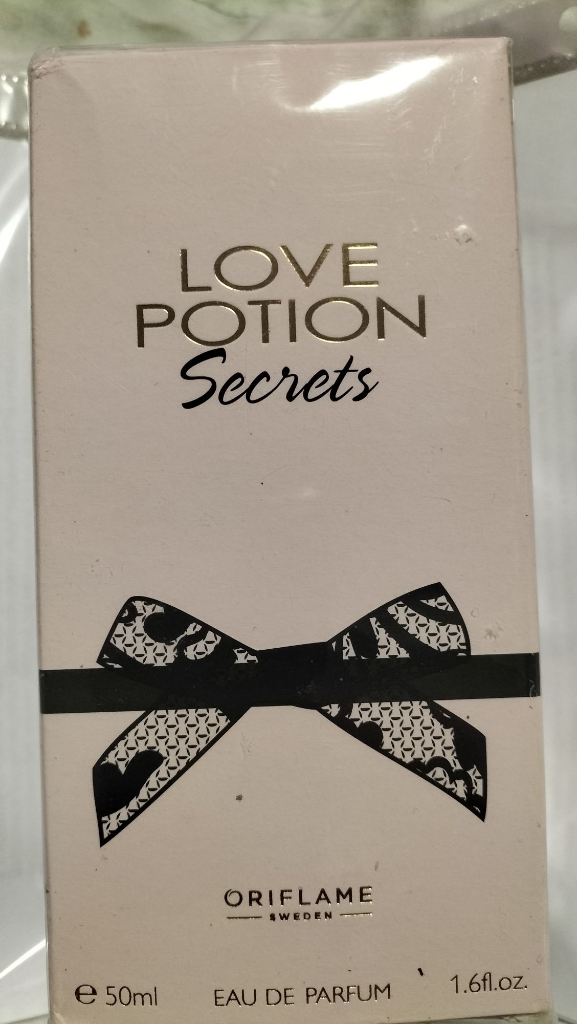 Woda perfumowana Love Potion Secrets, 50 ml Oriflame