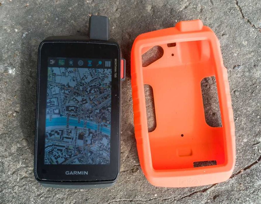 Навігатор Garmin Montana 750i з чохлом