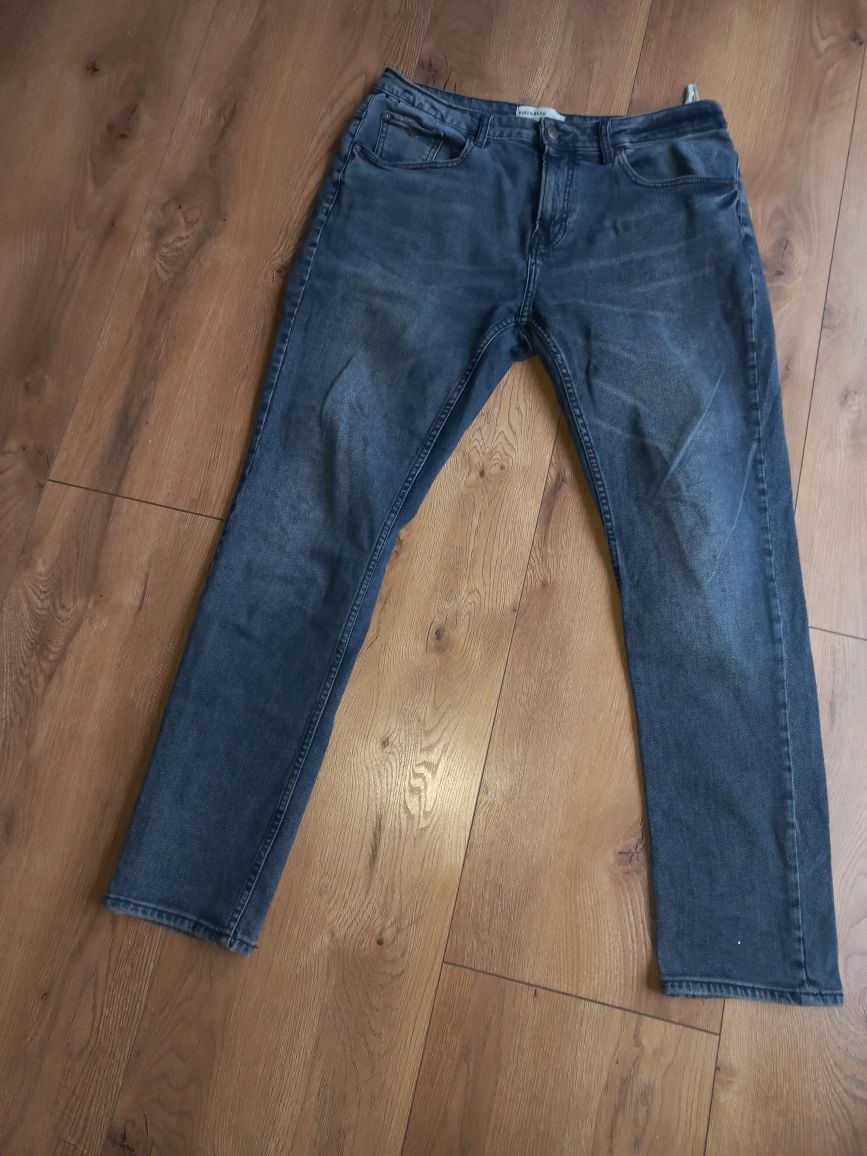 Spodnie jeansowe pull bear 46 36