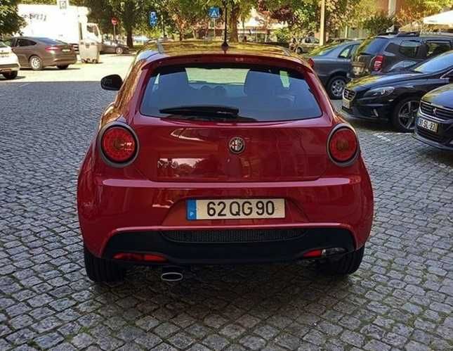 Alfa Romeo Mito 1.3JTDiesel  Nacional  5lugares  2015  impecavel