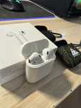 Sluchawki airpods 2 gen.  Etui indukcyjne