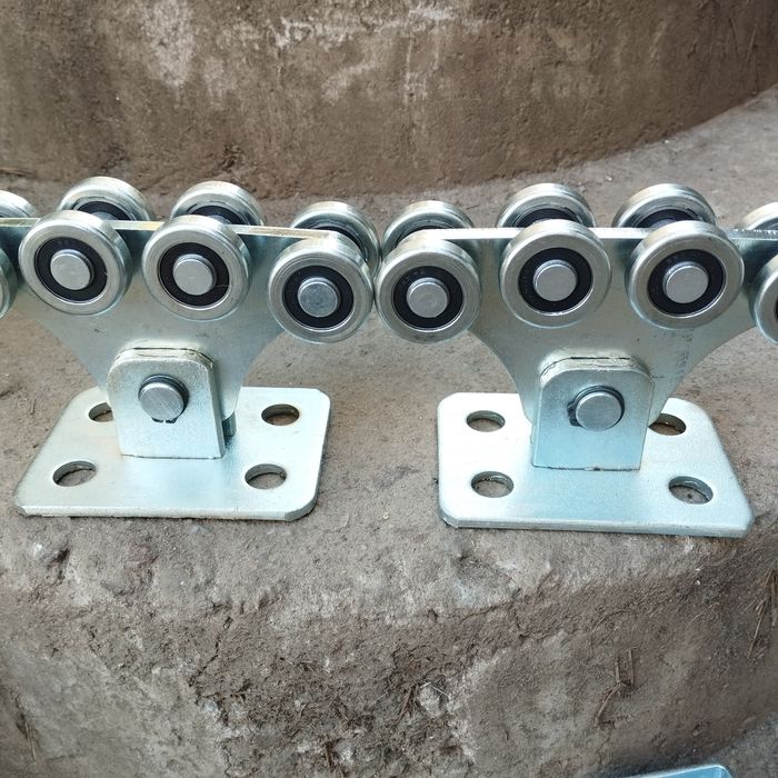 Фурнитура для консольных ворот.