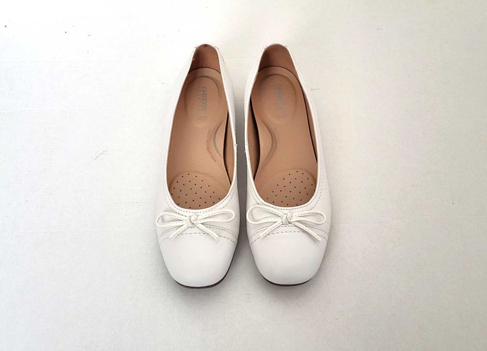 Geox śliczne białe balerinki skóra wkładka profilowana rozmiar 37,5