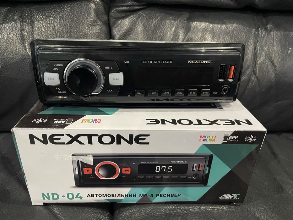 Автомагнітола з блютузом