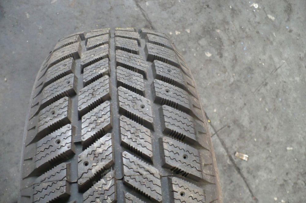 HANKOOK I Pike RC01 195/60R15 2021 NOWA