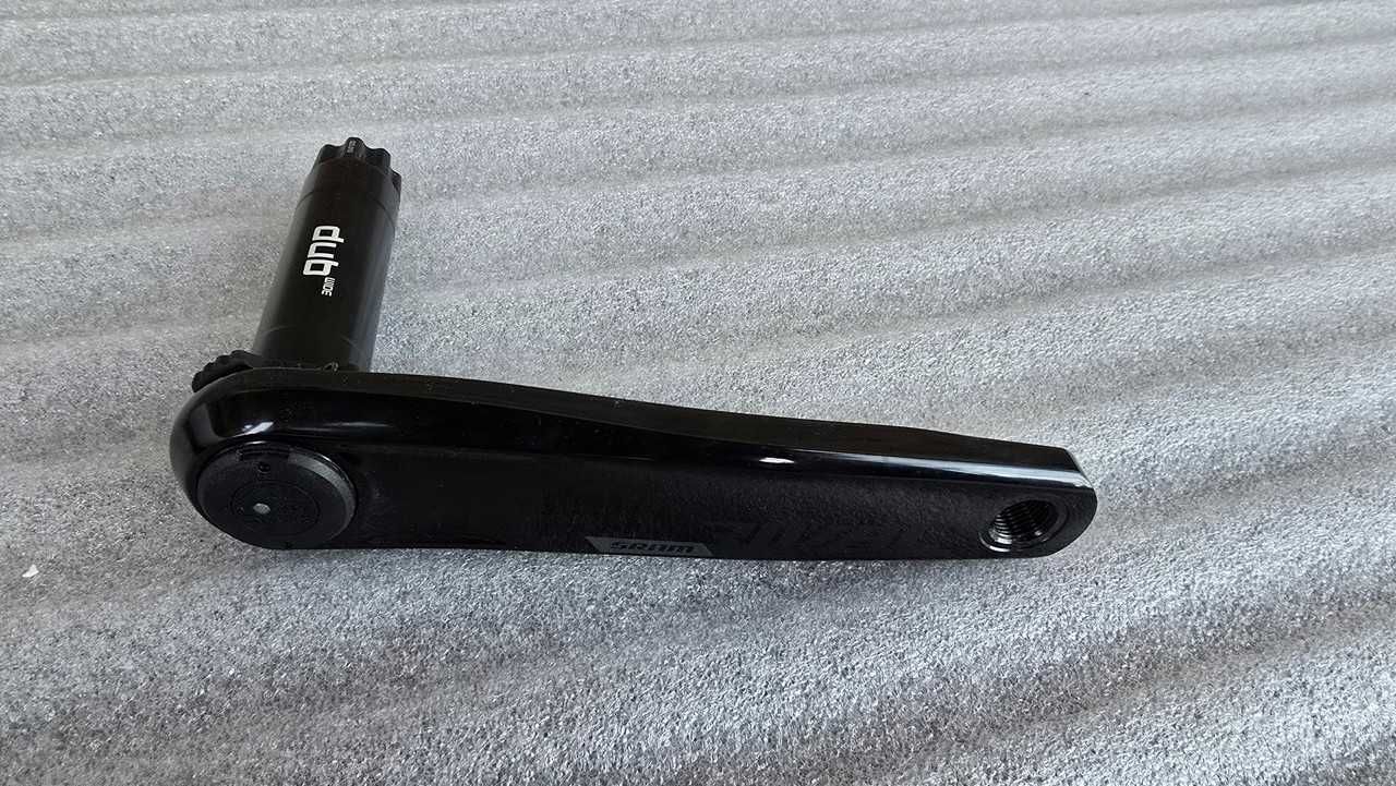 Шатуни з вимірювачем потужності SRAM Rival DUB AXS Quarq power meter