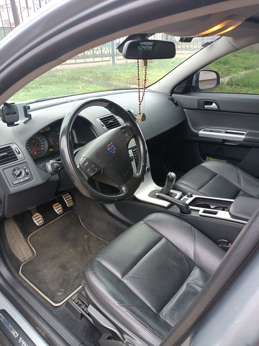 Продам Volvo v50