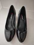 Buty czarne lakierowane