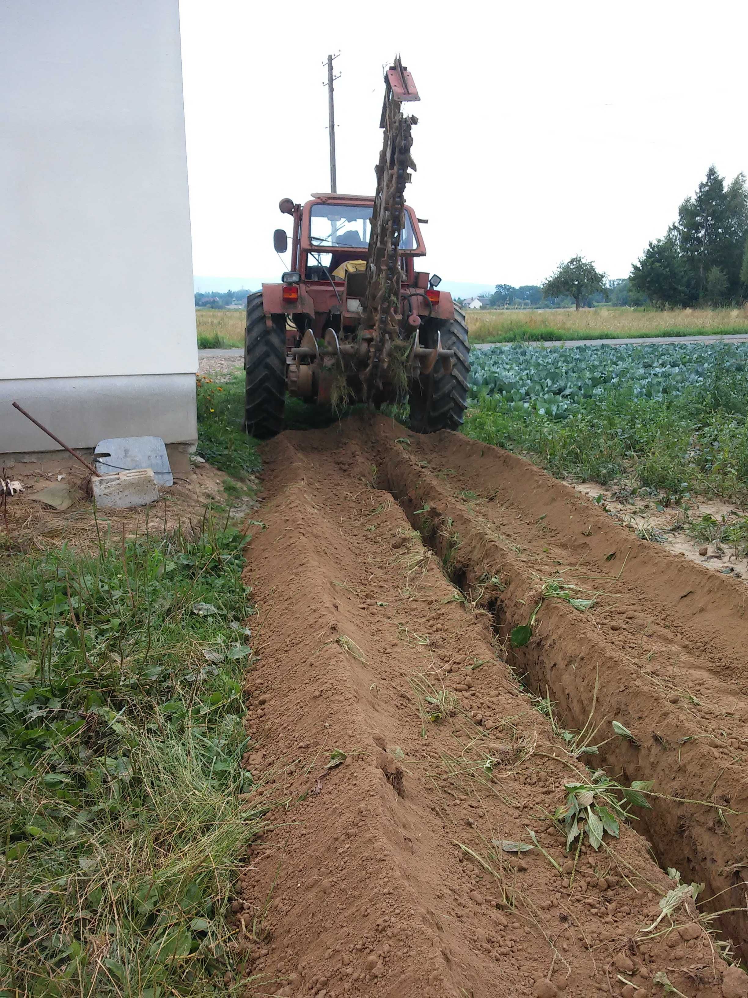 Kompleksowe Usługi Ziemne Minikoparka  łańcuchowa