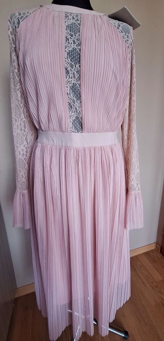 Przepiekna sukienka Tova nowa 38