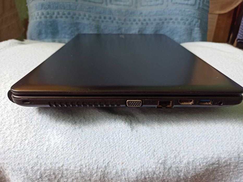 Ноутбук ACER Aspire E1-570G