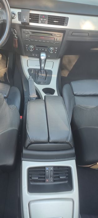 BMW E93 320i Cabrio Caixa Auto Livro Rev troco