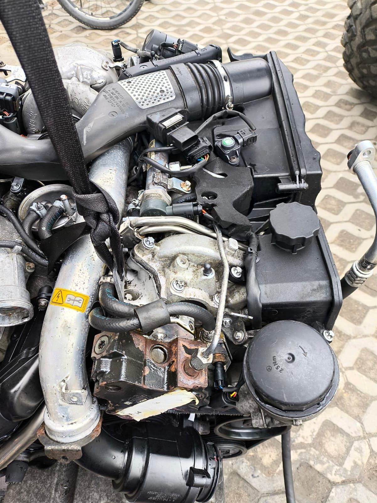Silnik Motor Mercedes ML GL OM642.940 om642 940 W164 Stan bdb
