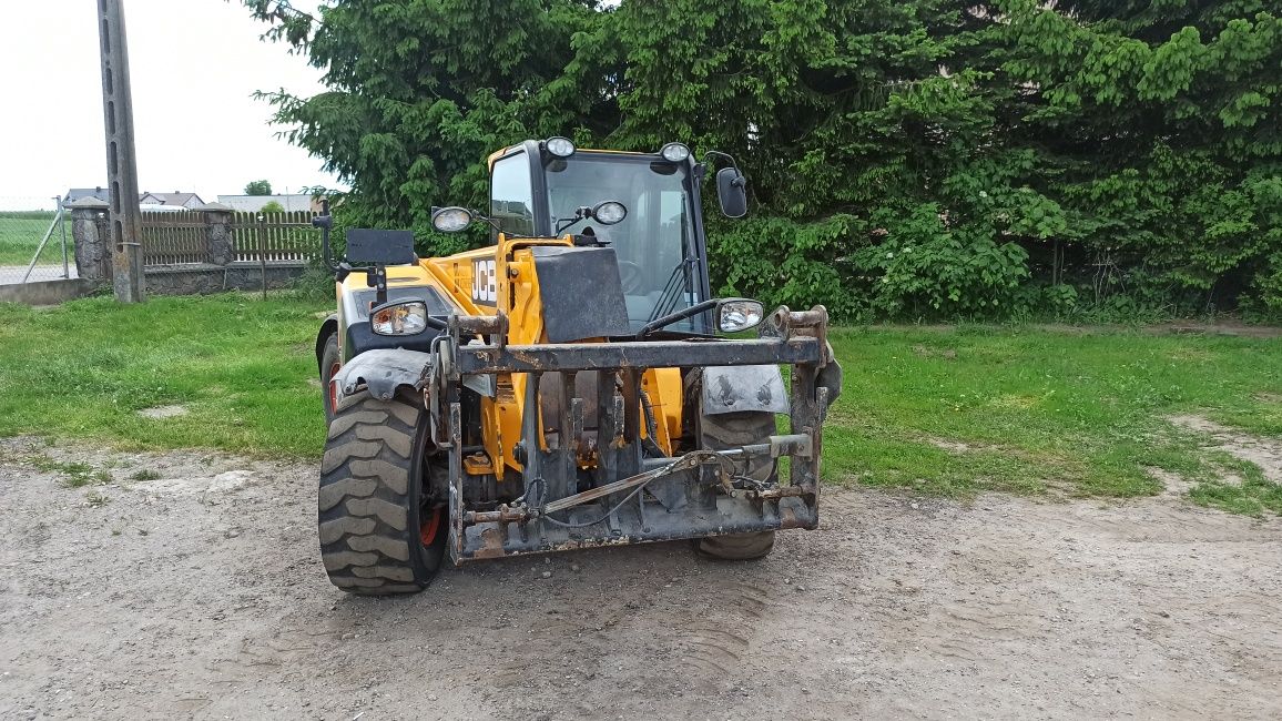 Ładowarka teleskopowa JCB 525-60