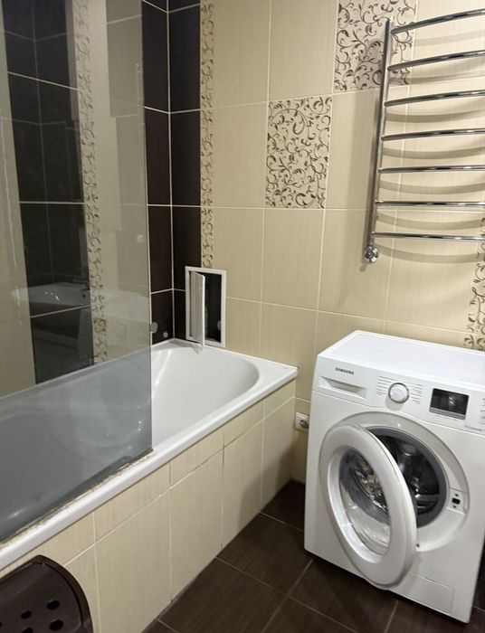 Продам квартиру в центрі міста