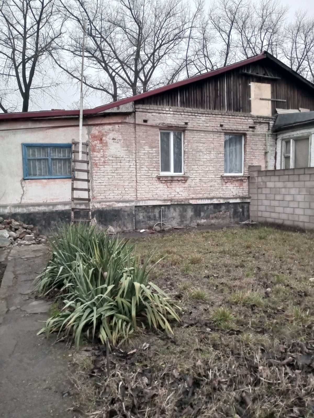 Цена снижена. Срочно. Продам котедж на пос. Строителей
