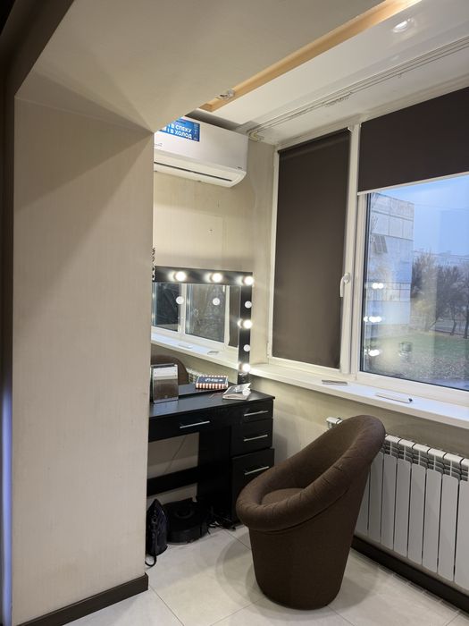 Продам 4-х комнатную квартиру с мебелью и техникой