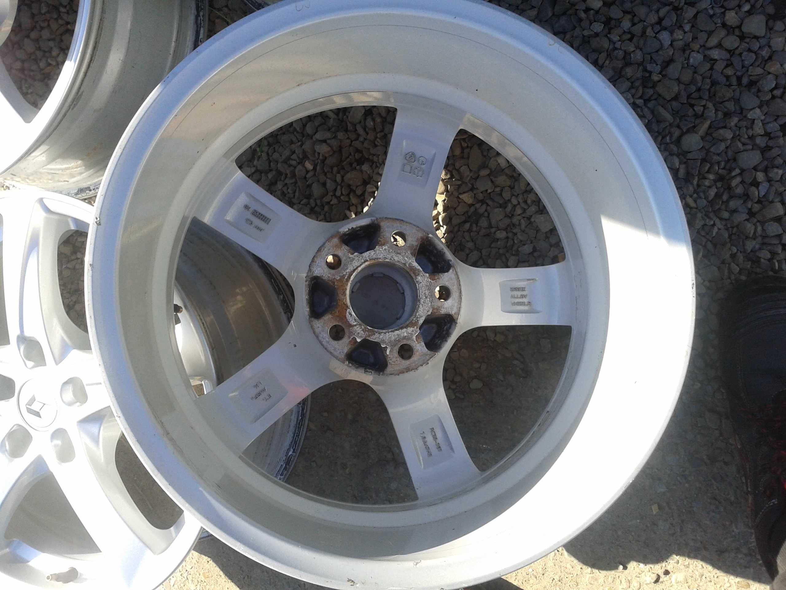 oryginalne r17 felgi toyota auris corolla avensis verso rav4 chr camry