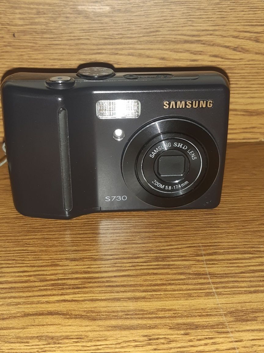 Samsung S730 фотоаппарат