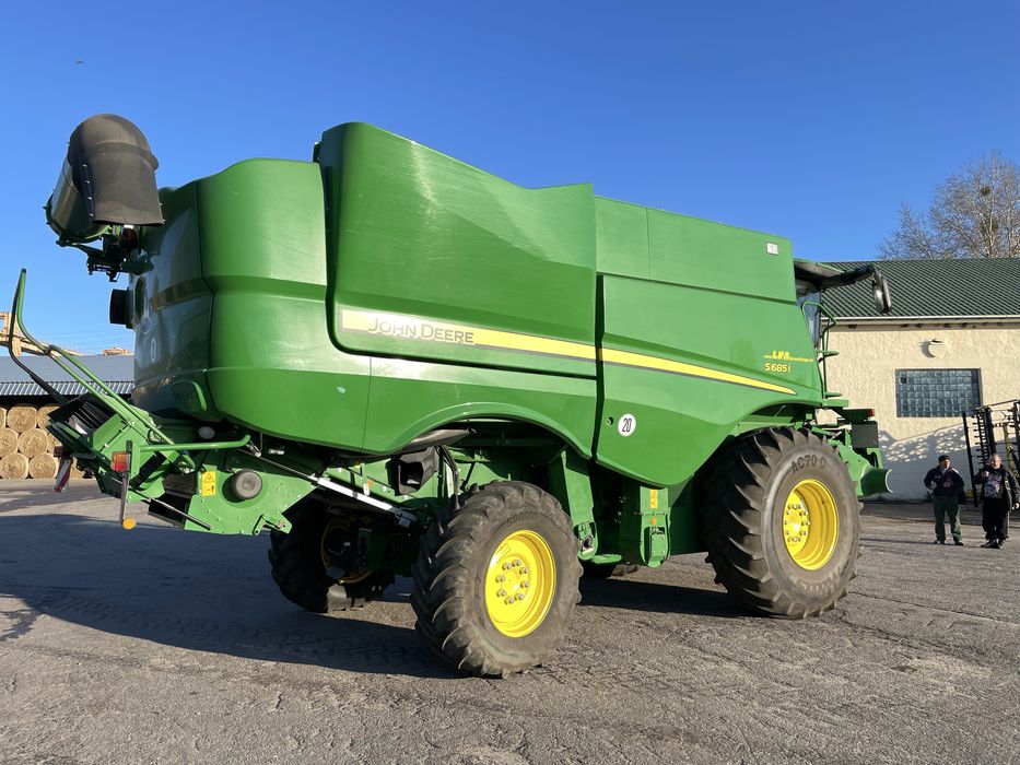 Комбайн John Deere S685i 2015 Продаж